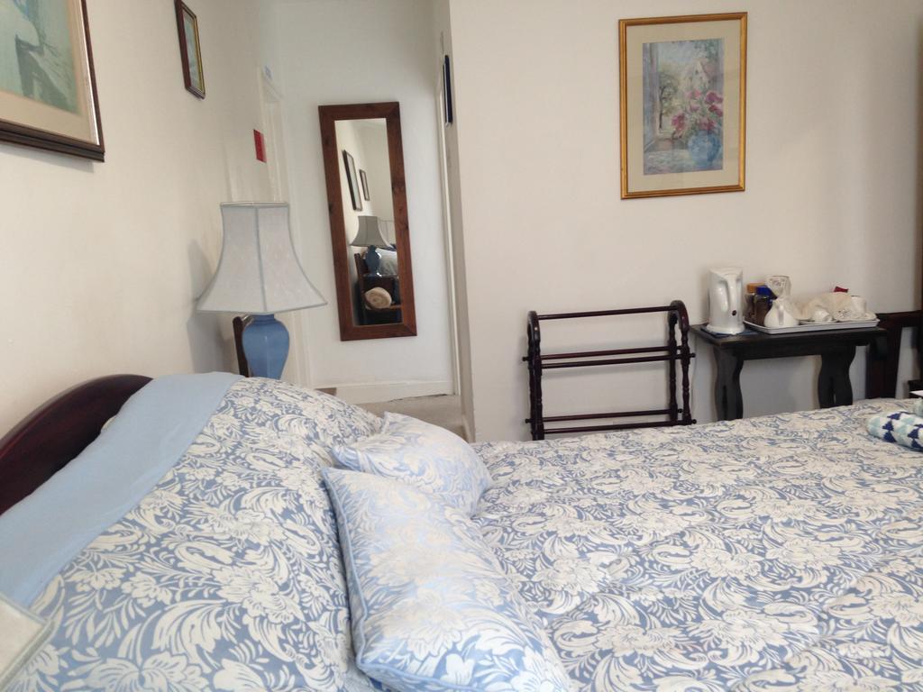 The Old Bakehouse Bed & Breakfast Colyton Ngoại thất bức ảnh